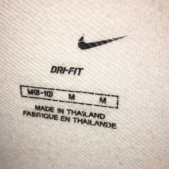 Nike compression shirt size medium​​​​ - Picture 6 of 10